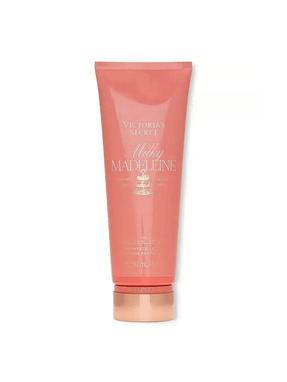Лосьйон для тіла зволожуючий Victoria`s Secret 236 мл  Milky Madeline