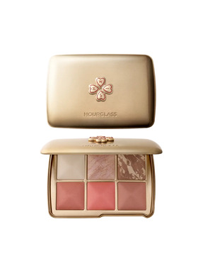 Палетка Ambient Lighting Edit Charms Volume Hourglass 01