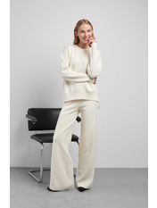 Трикотажний костюм KT-4240 Ванільний Молочний one size Ванільний one size