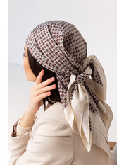 Хустка атласна APL-115 Білий Молочний